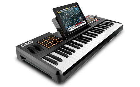 Akai SYNTHSTATION49