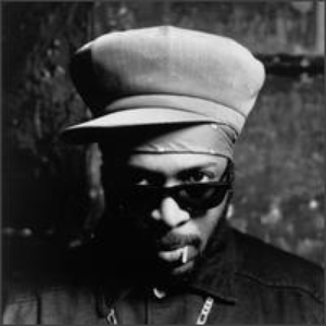 ini kamoze