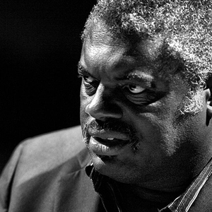 mulgrew miller